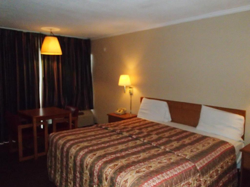 Sunrise Inn Lake Charles Phòng bức ảnh